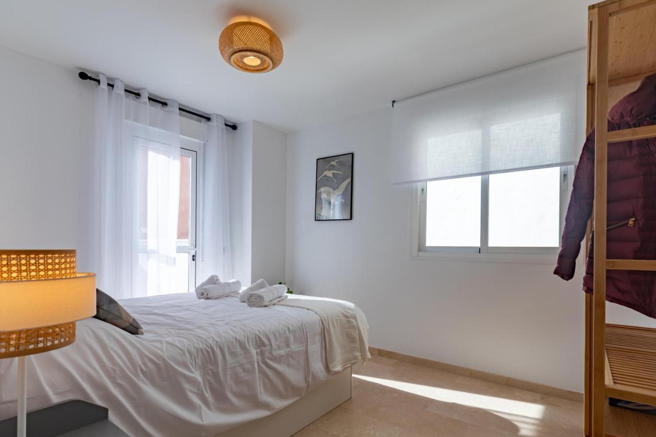 Teatro Suites Malaga City Flat Екстериор снимка