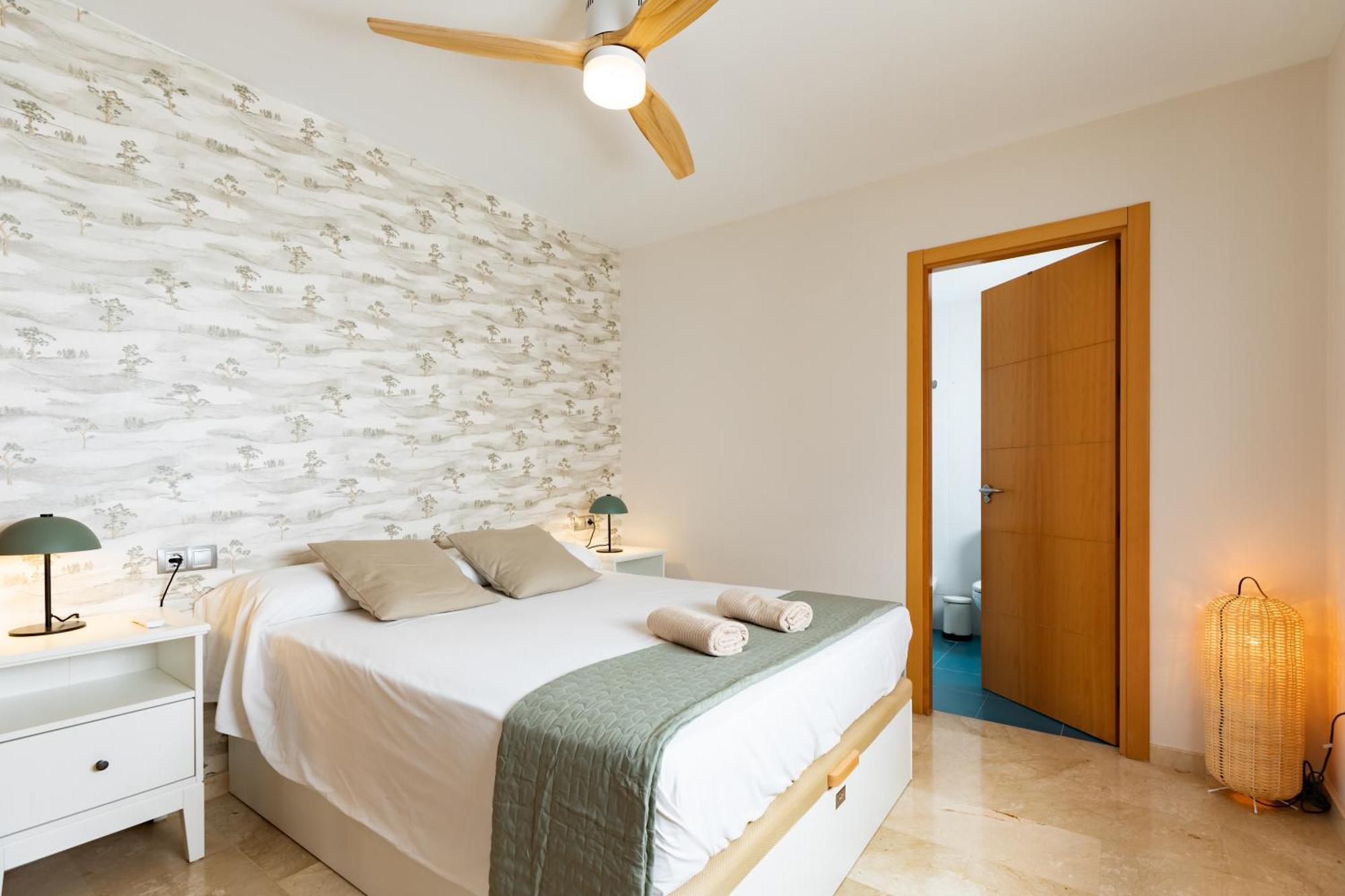 Teatro Suites Malaga City Flat Екстериор снимка