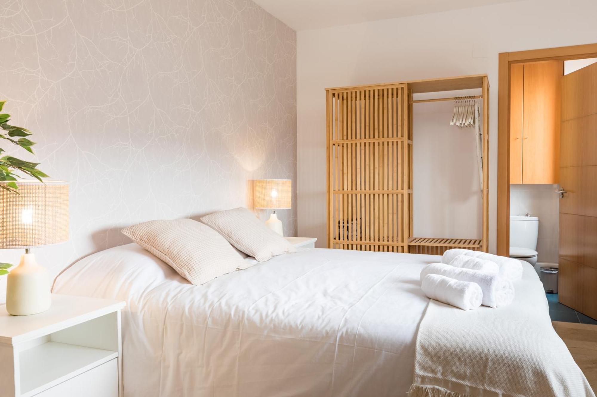 Teatro Suites Malaga City Flat Екстериор снимка