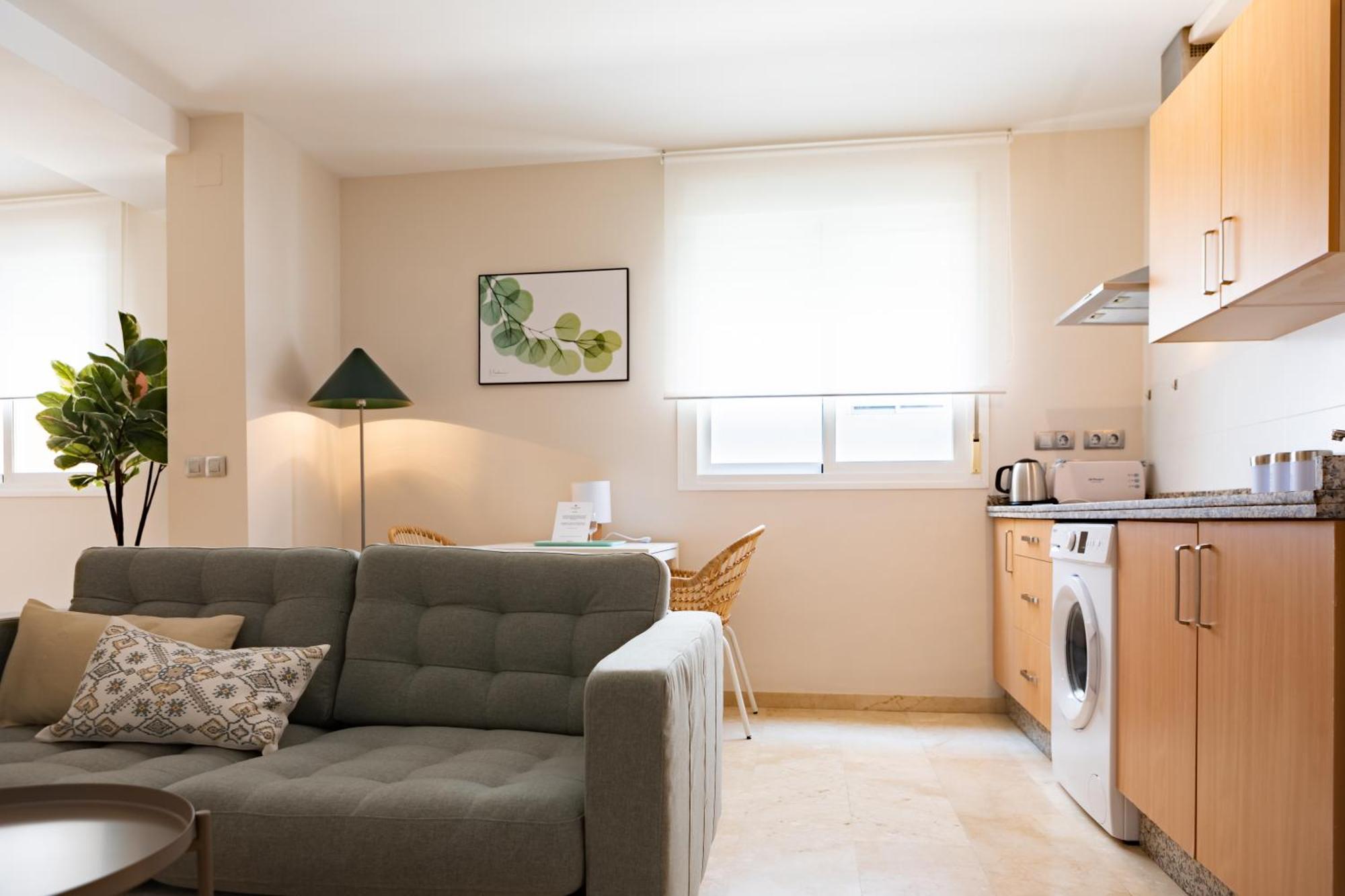 Teatro Suites Malaga City Flat Екстериор снимка