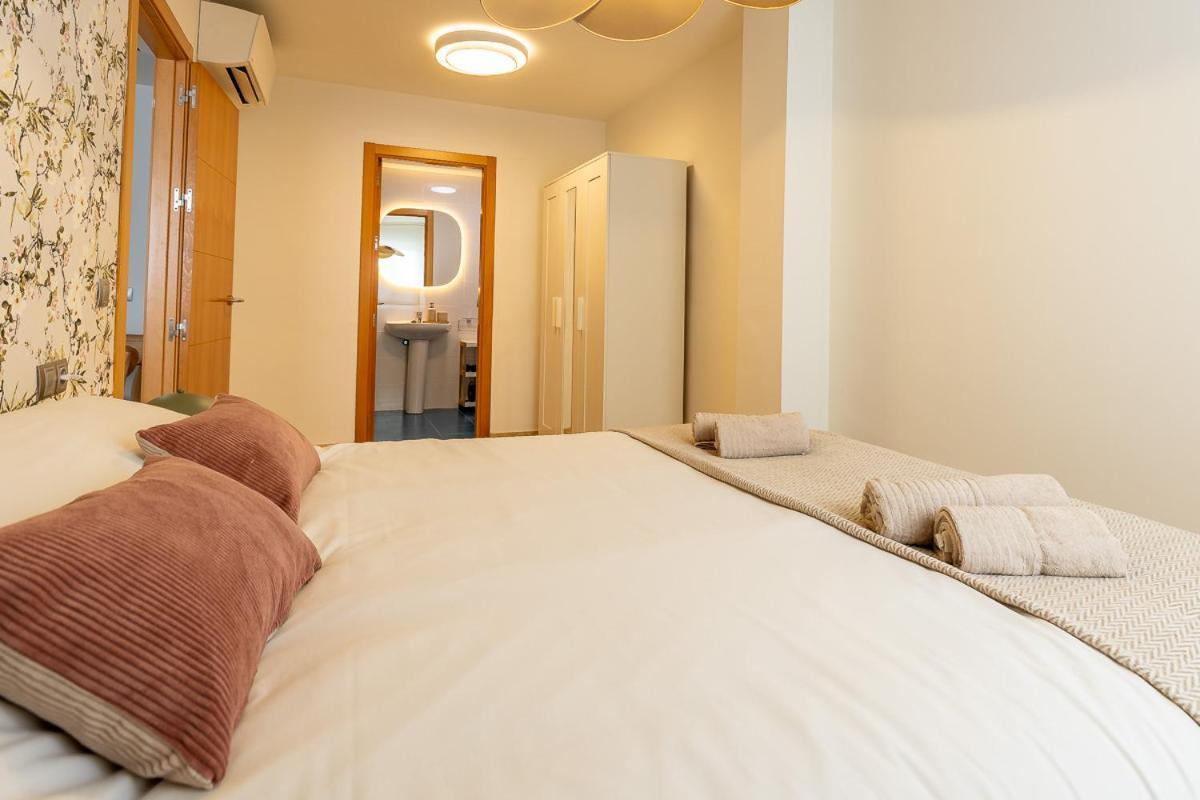 Teatro Suites Malaga City Flat Екстериор снимка